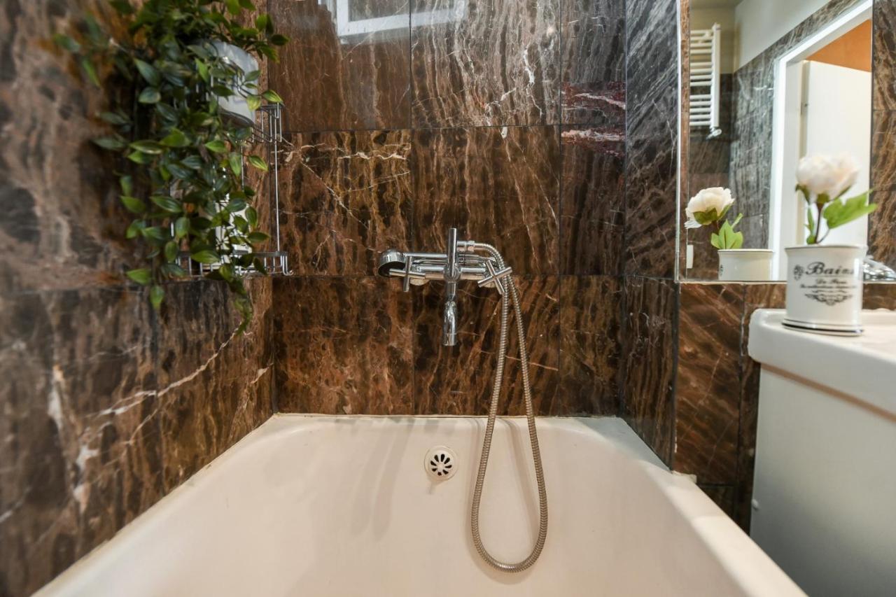 New - Elegant Duplex With Amazing View & Balcony - Homey Residence Bucharest Luaran gambar